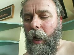 سلمت المنزل إلى كتكوت جميل للصيف وفي اليوم الأول مارس الجنس افلام سكسيه عراقيه مصريه معها في الحمار