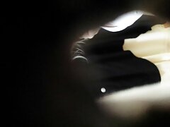 بصق على فيديوهات سكسيه عراقيه الأخلاق وقبلة ابنة شابة في غرفة نومها