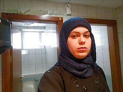 طلبت من زوج والدتي أن ينتهي في كس افلام سكسيه جديده عراقيه